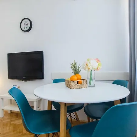 Apartment Karlo Sea View